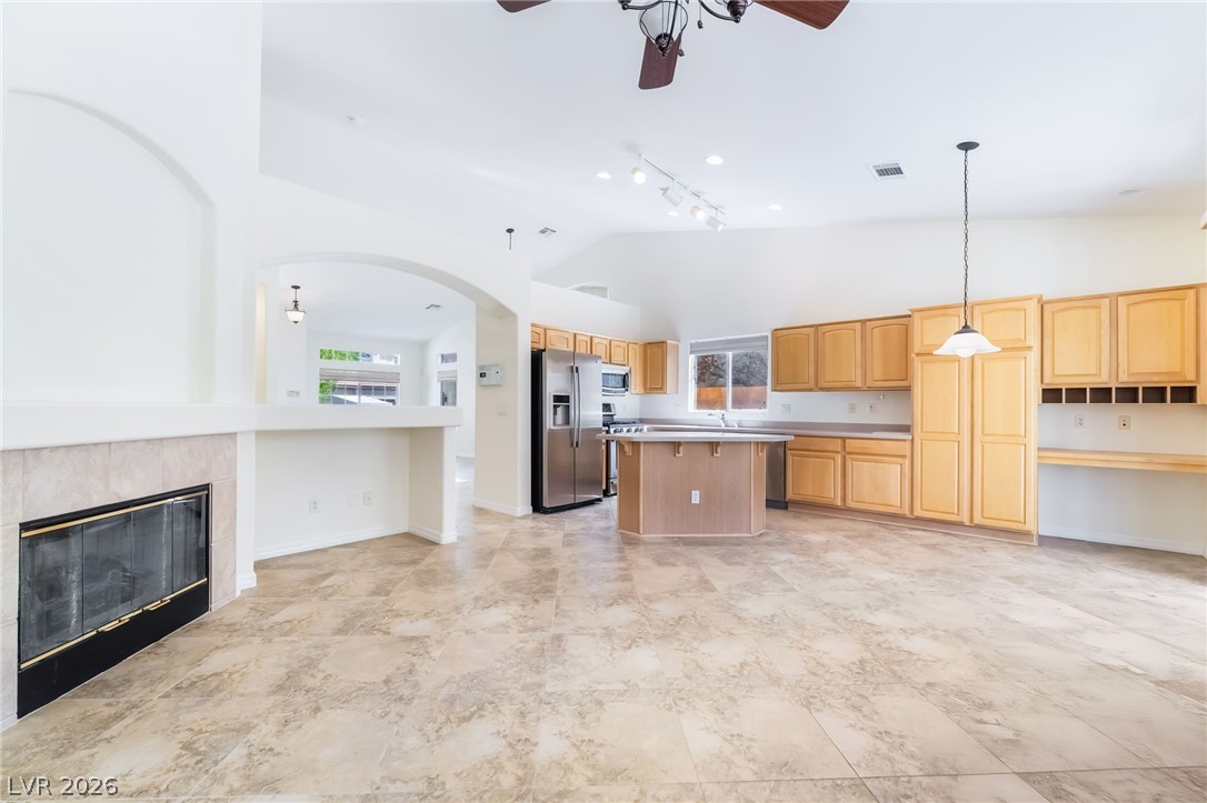 5823 Lazy Days Court Property Photo 17