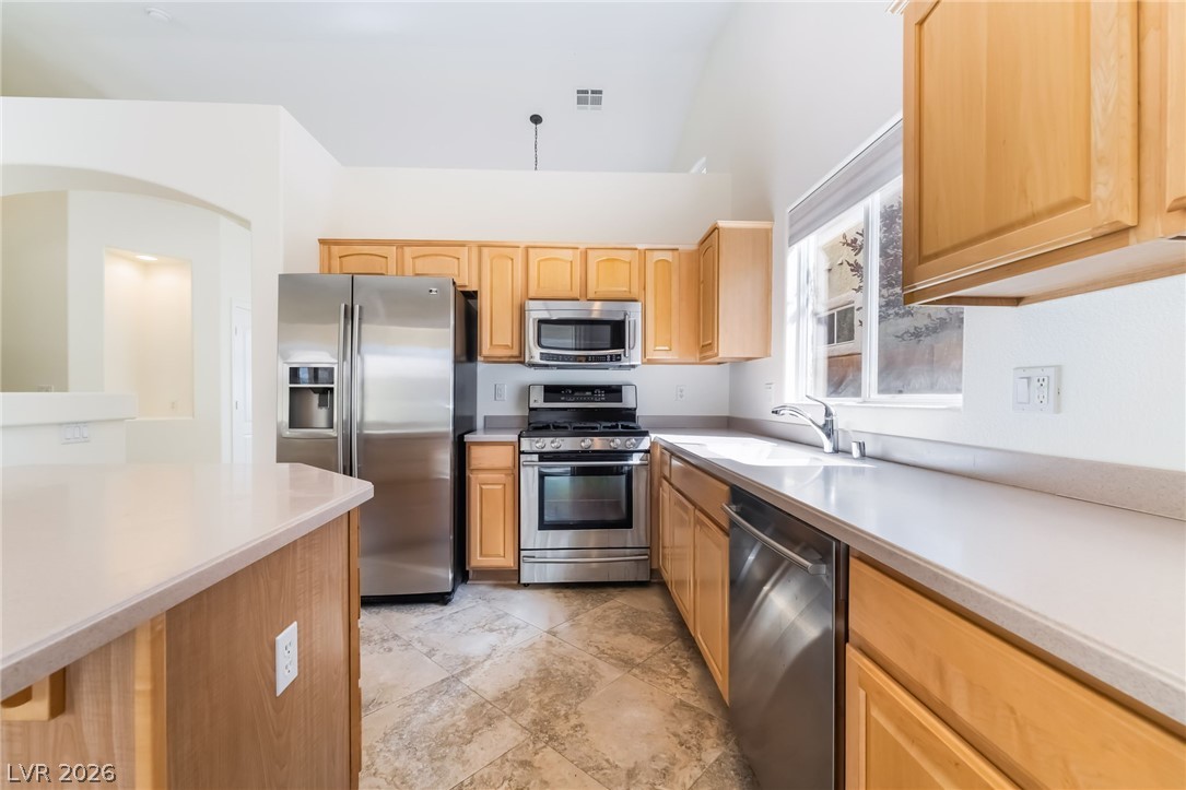 5823 Lazy Days Court Property Photo 19