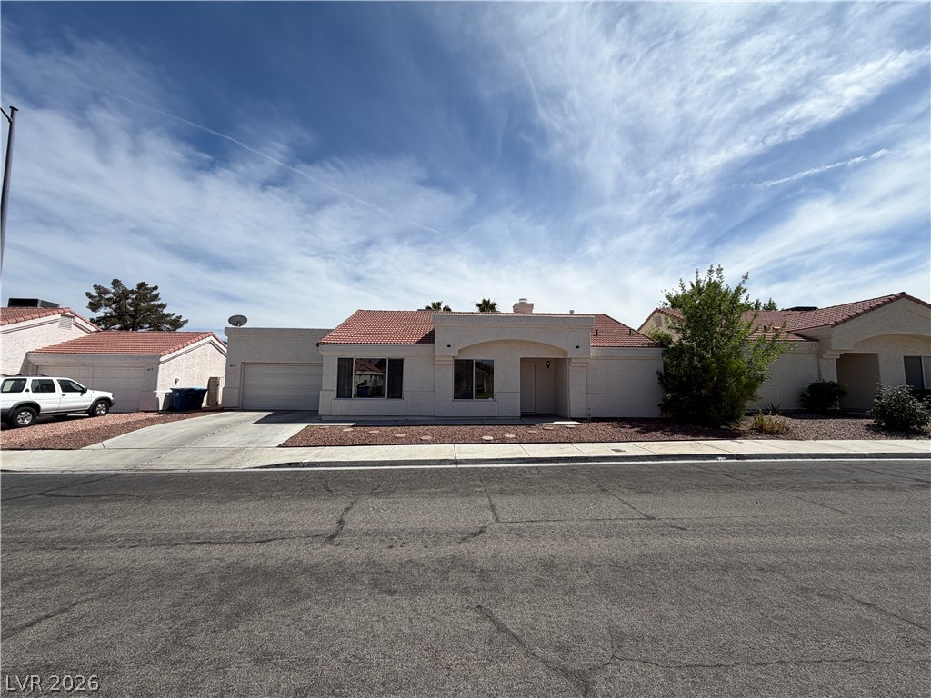 6621 Silvery Avenue Property Photo 1