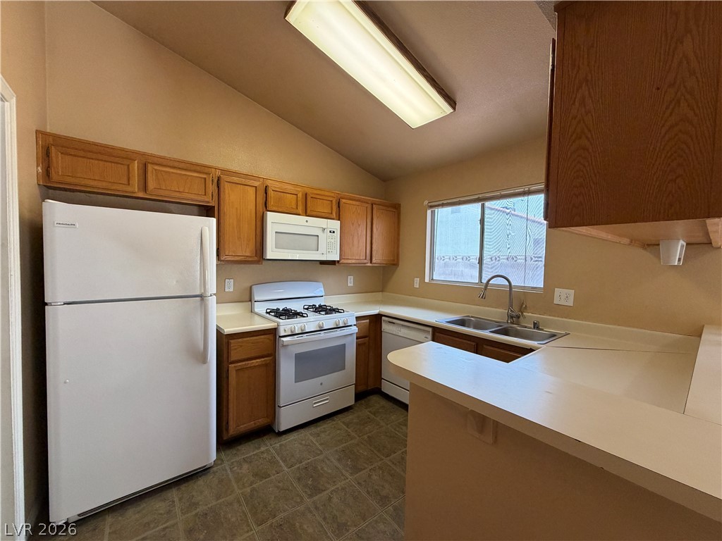 6621 Silvery Avenue Property Photo 7
