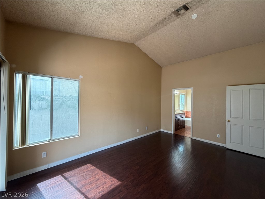 6621 Silvery Avenue Property Photo 10