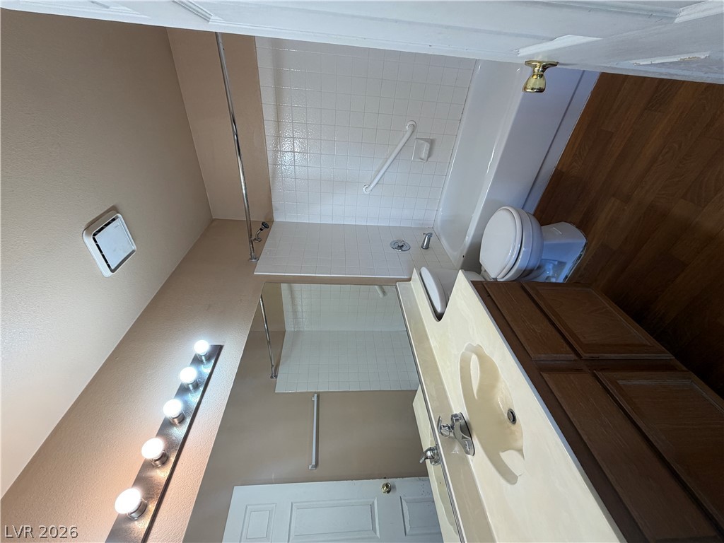 6621 Silvery Avenue Property Photo 20