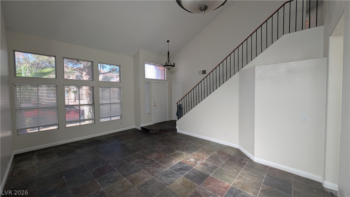 2670 Ridgewater Circle Property Photo 4