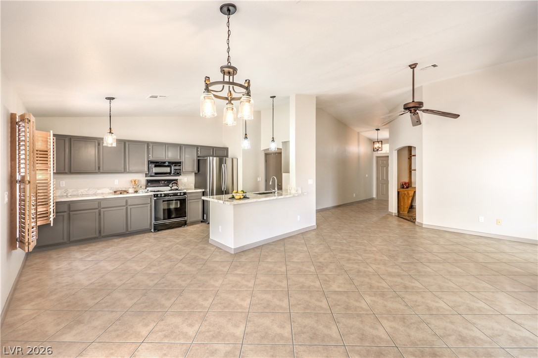 5011 Rio Colorado Circle Property Photo 10