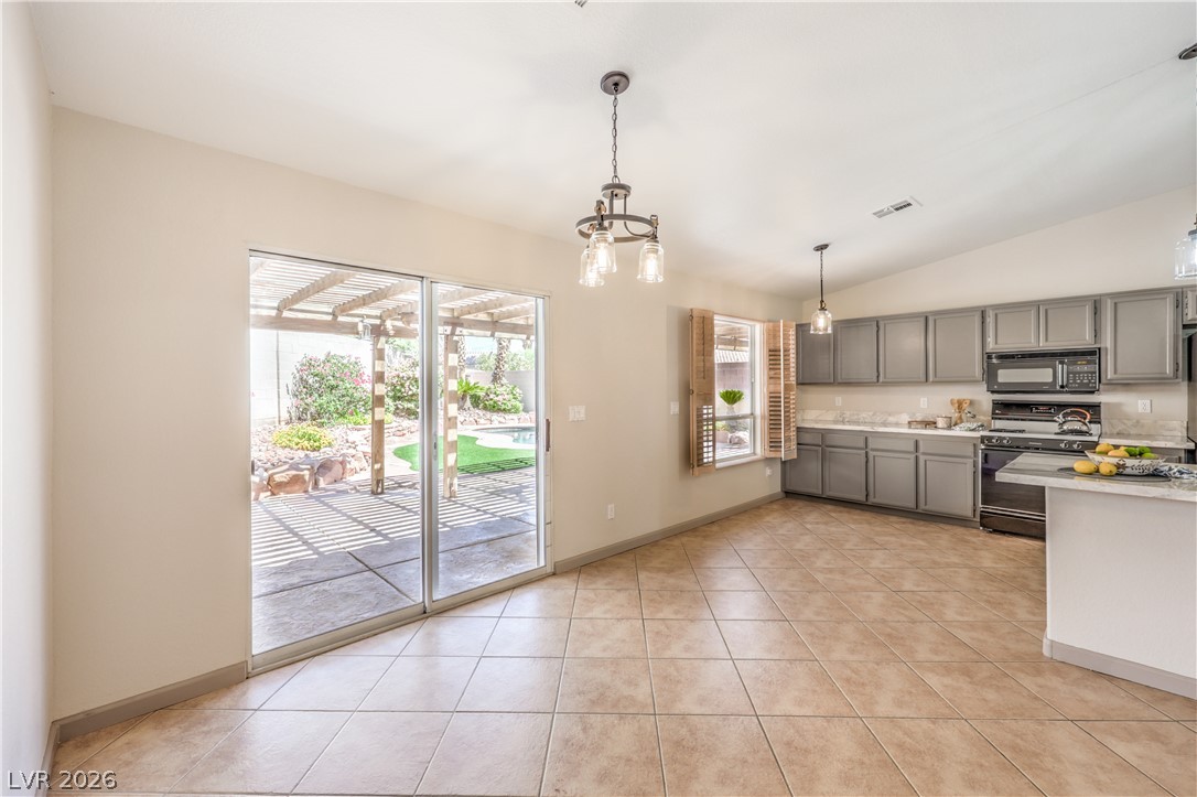 5011 Rio Colorado Circle Property Photo 11