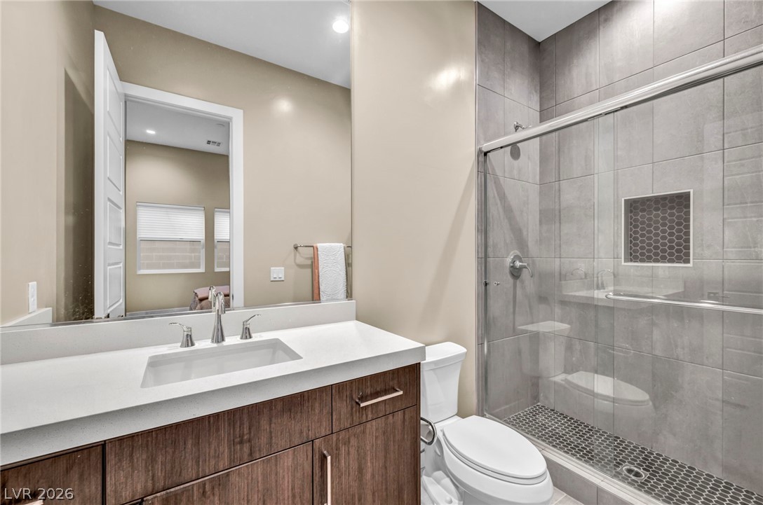 10935 Rossa Peak Avenue Property Photo 17