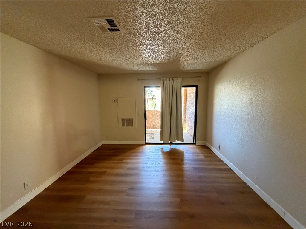 3151 Soaring Gulls Drive 1208 Property Photo 4