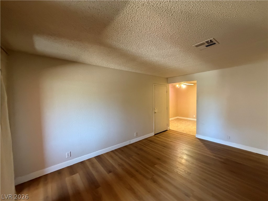 3151 Soaring Gulls Drive 1208 Property Photo 5