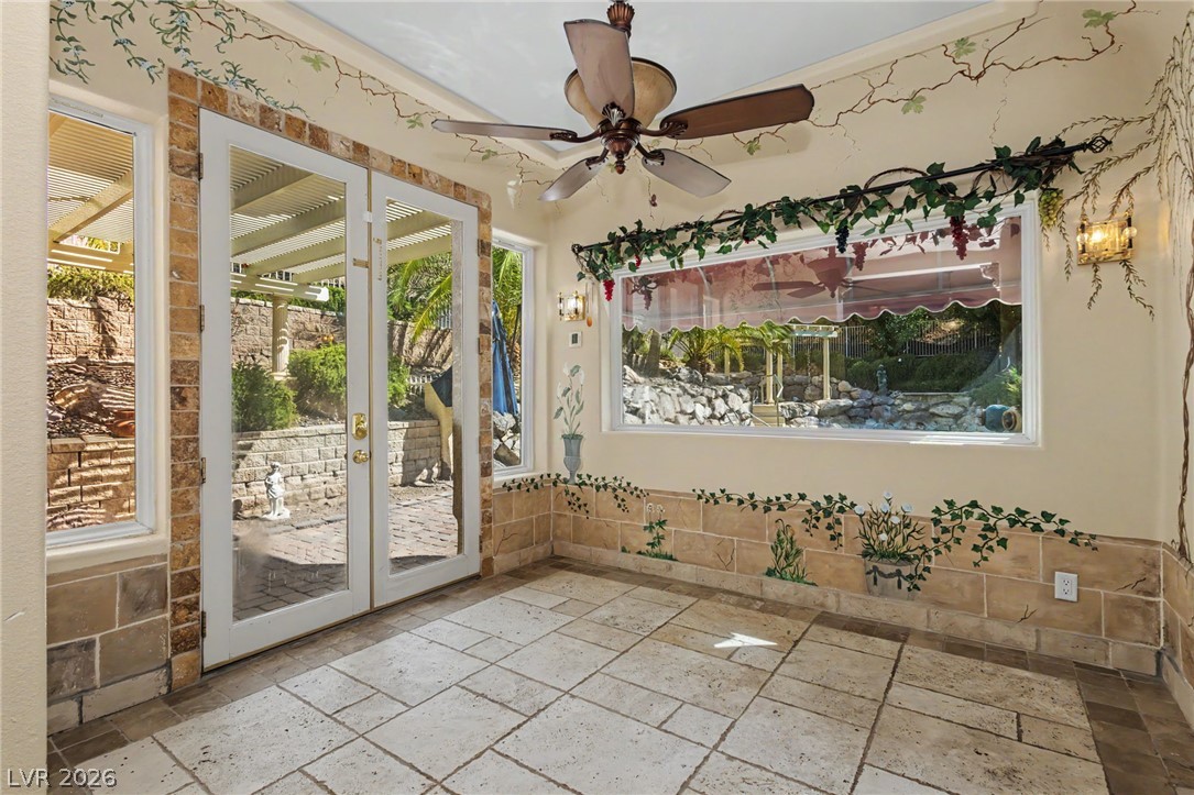 1101 Iolite Court Property Photo 8