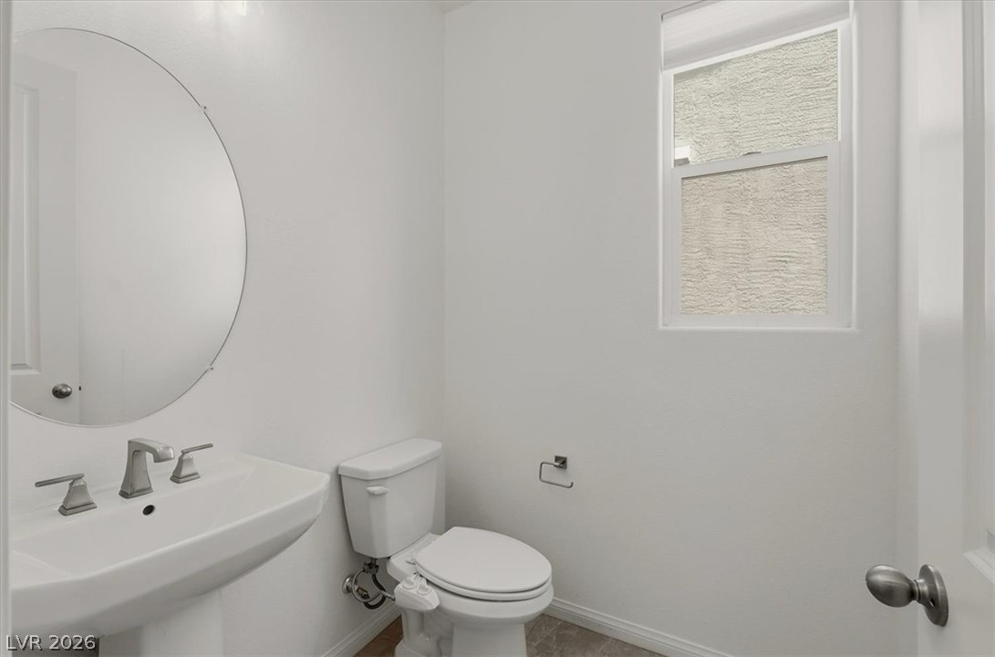 4423 Frias Falls Avenue Property Photo 16