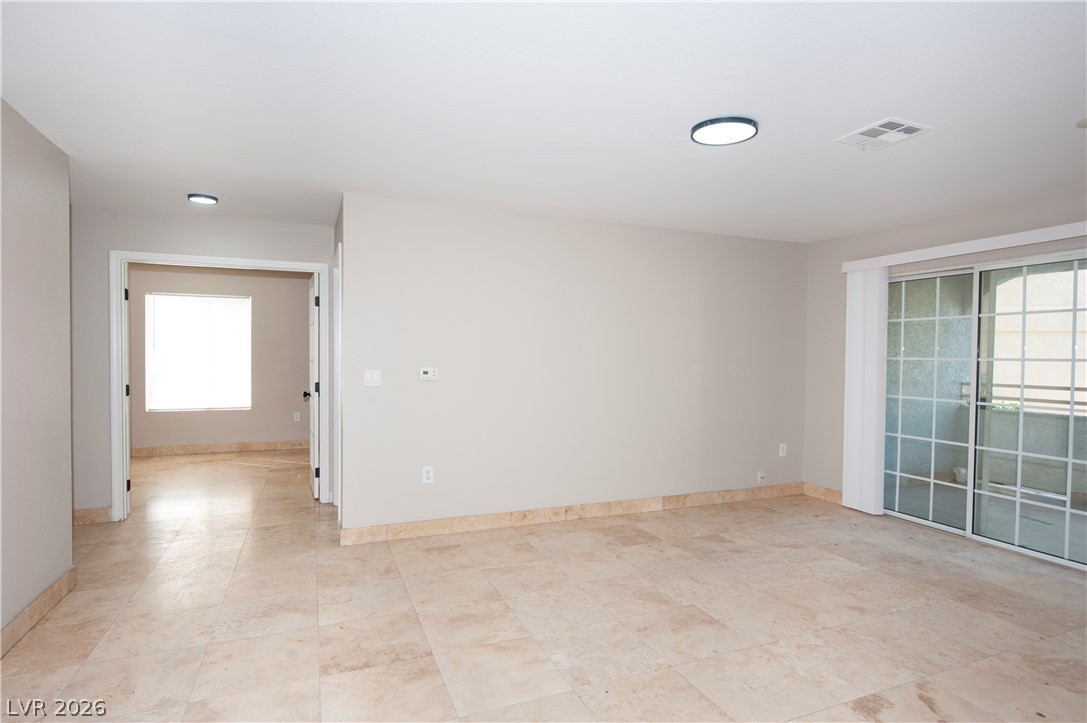 8452 Boseck Drive 187 Property Photo 9