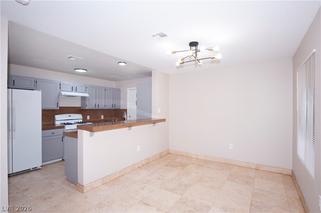 8452 Boseck Drive 187 Property Photo 11