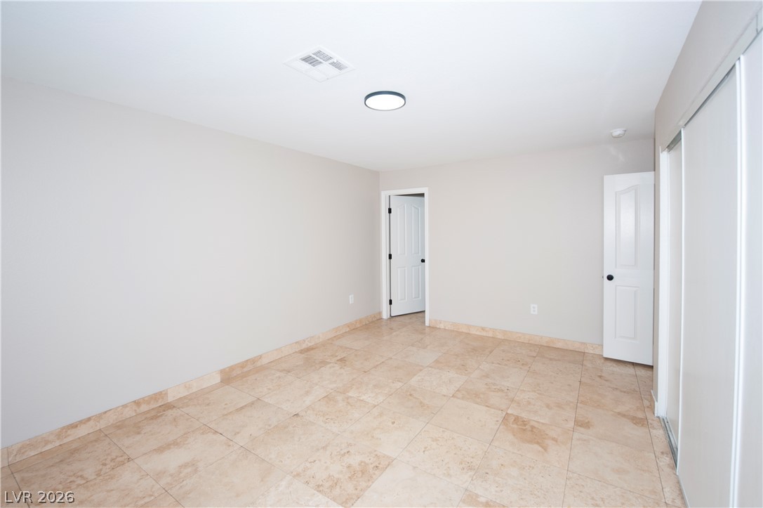 8452 Boseck Drive 187 Property Photo 17