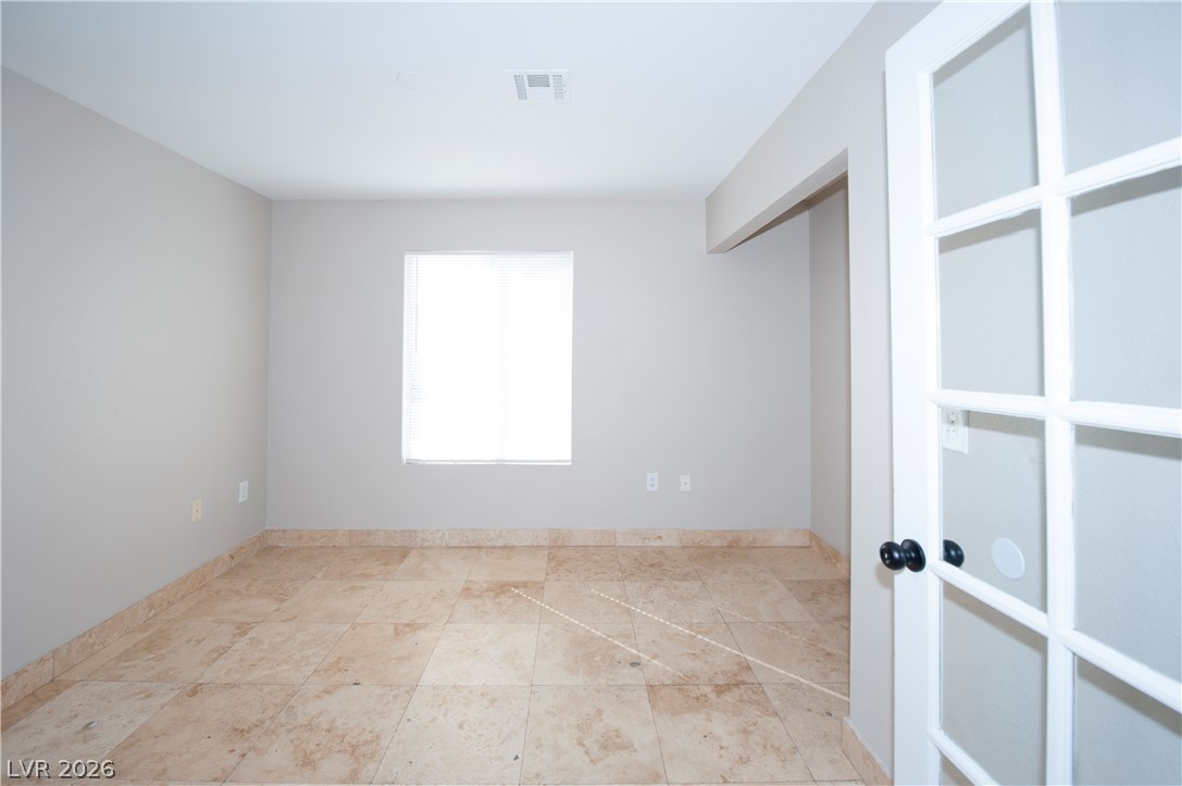 8452 Boseck Drive 187 Property Photo 19