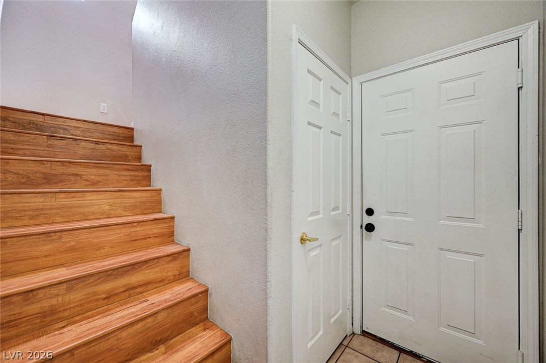1604 Cardinal Bluff Drive 202 Property Photo 4