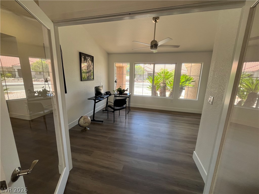 8500 Linderwood Drive Property Photo 11