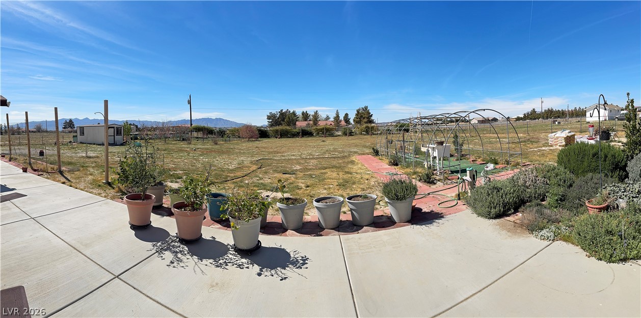 2860 South Rainbow Avenue Property Photo 51