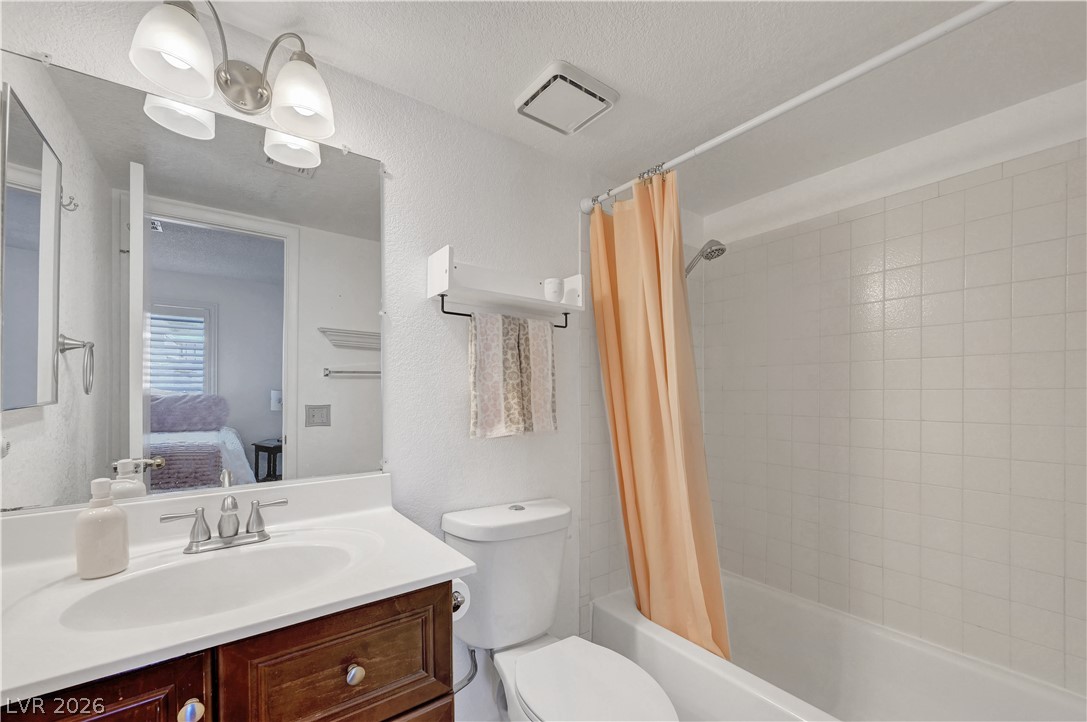 1108 North Cimarron Road 101 Property Photo 18