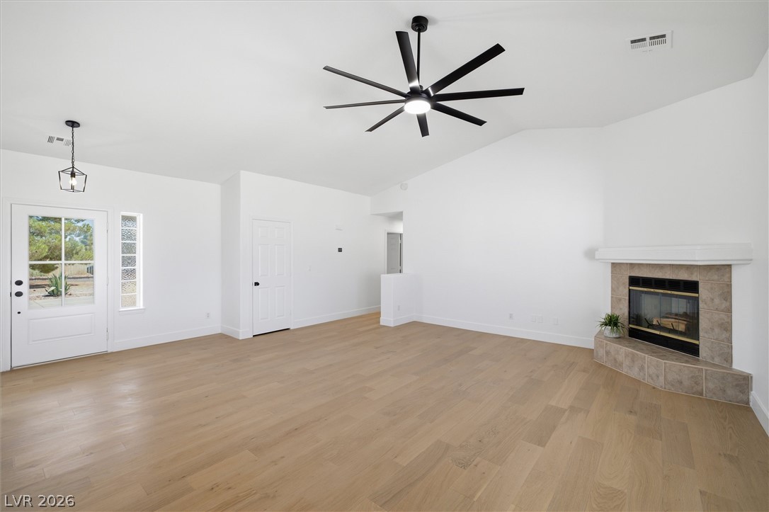 1801 Labrador Street Property Photo 4