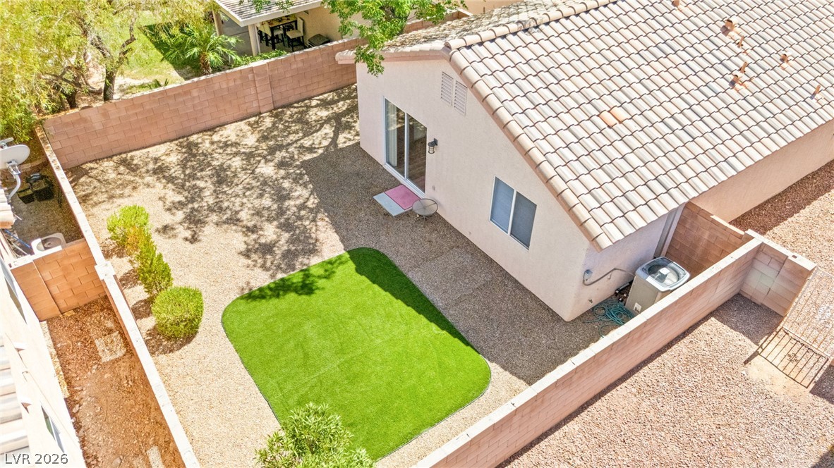 520 Bernini Street Property Photo 38