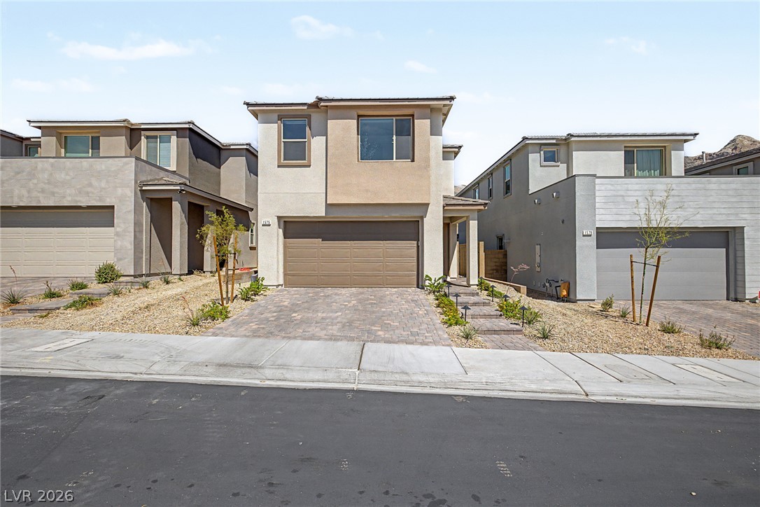 1575 Crested Eagle Street Property Photo 4