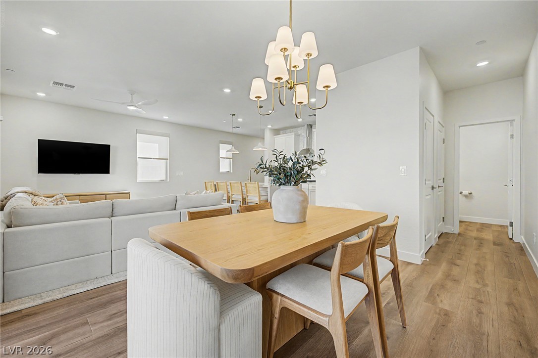 1575 Crested Eagle Street Property Photo 12