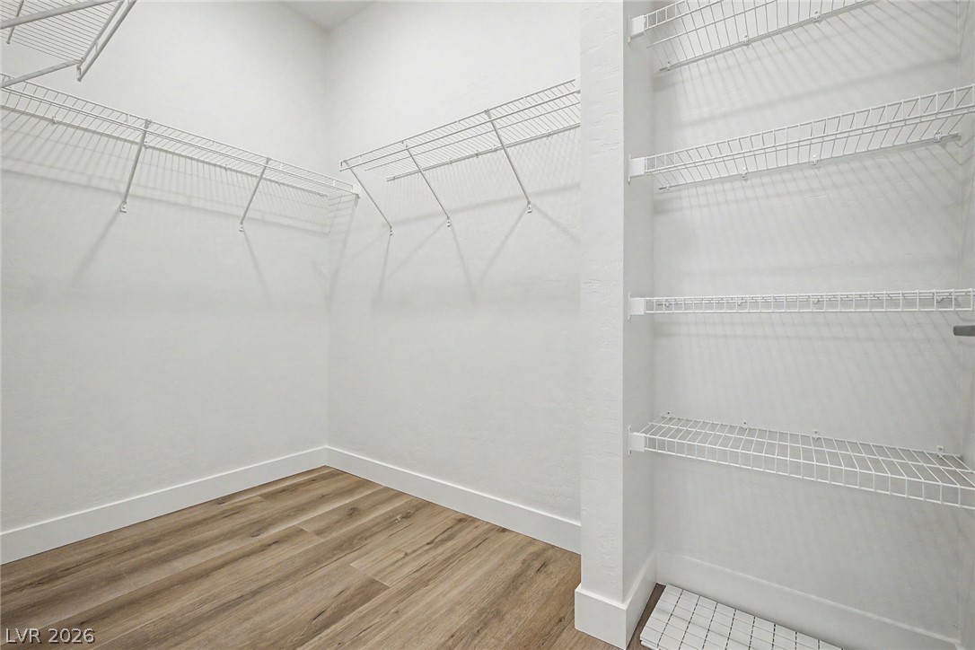 1575 Crested Eagle Street Property Photo 23