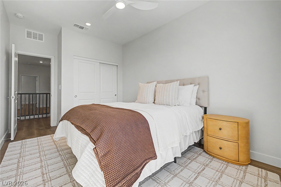 1575 Crested Eagle Street Property Photo 28