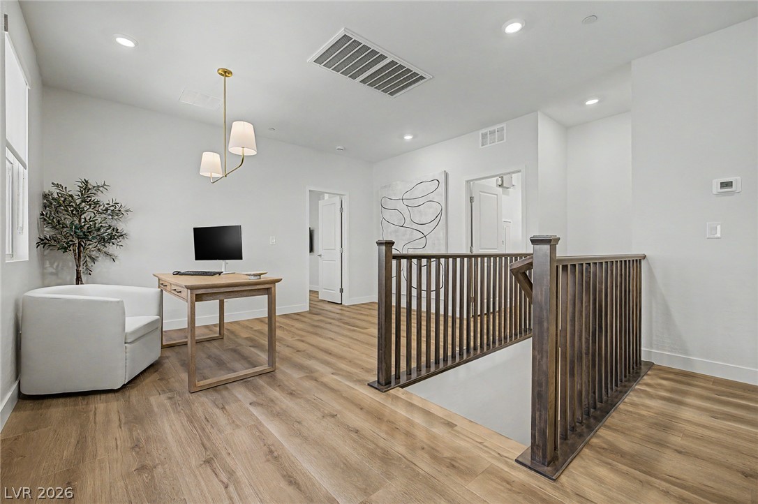 1575 Crested Eagle Street Property Photo 31