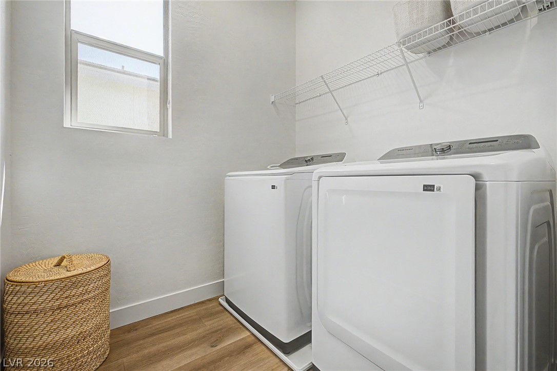 1575 Crested Eagle Street Property Photo 33