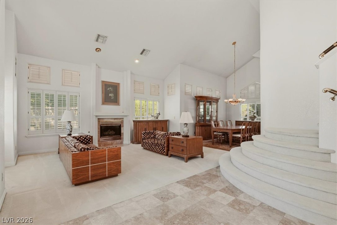 1888 Woodhaven Drive Property Photo 8