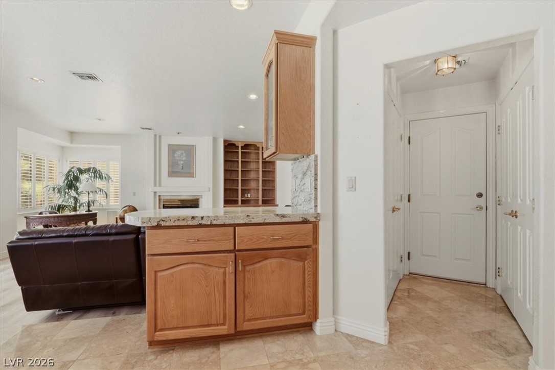 1888 Woodhaven Drive Property Photo 14