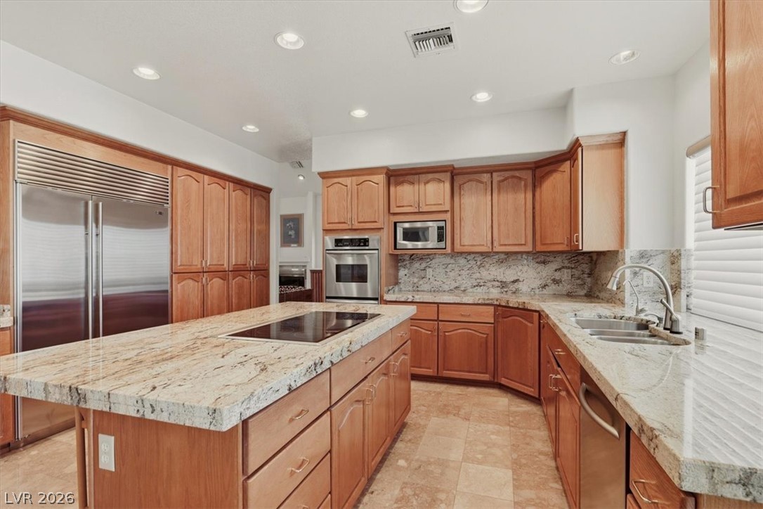 1888 Woodhaven Drive Property Photo 16