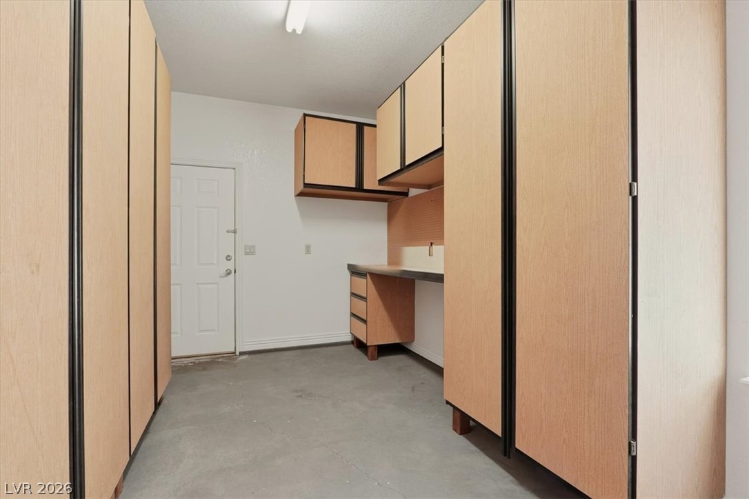 1888 Woodhaven Drive Property Photo 26