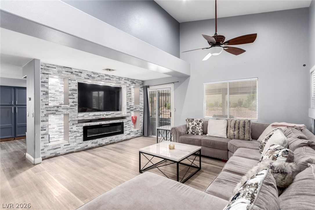 3825 Manhattan Bridge Place Property Photo 8