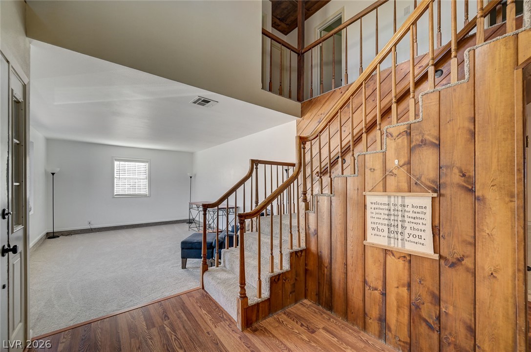 1424 Pueblo Drive Property Photo 3
