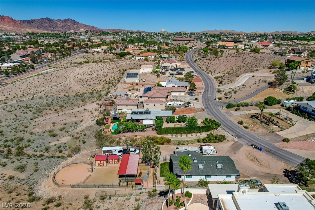1424 Pueblo Drive Property Photo 5