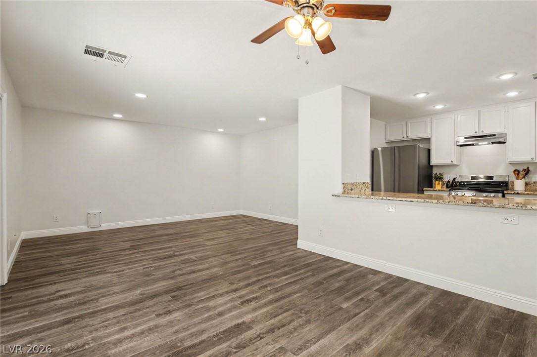 1100 Milpas Lane Property Photo 13