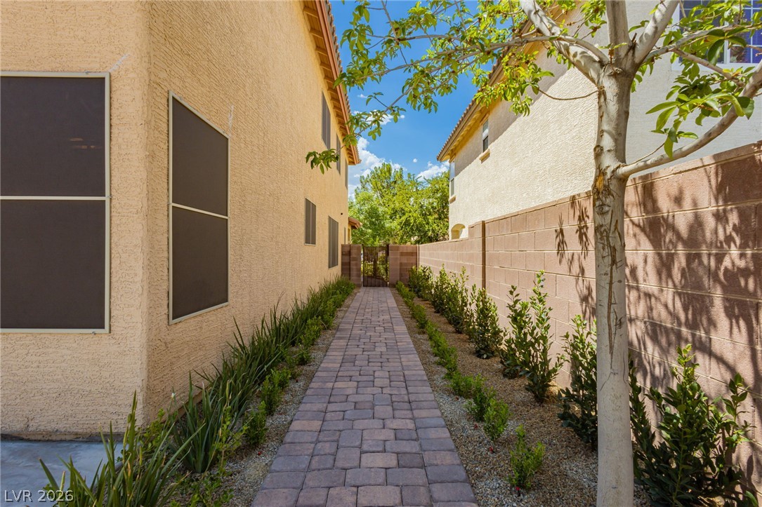 1100 Milpas Lane Property Photo 41