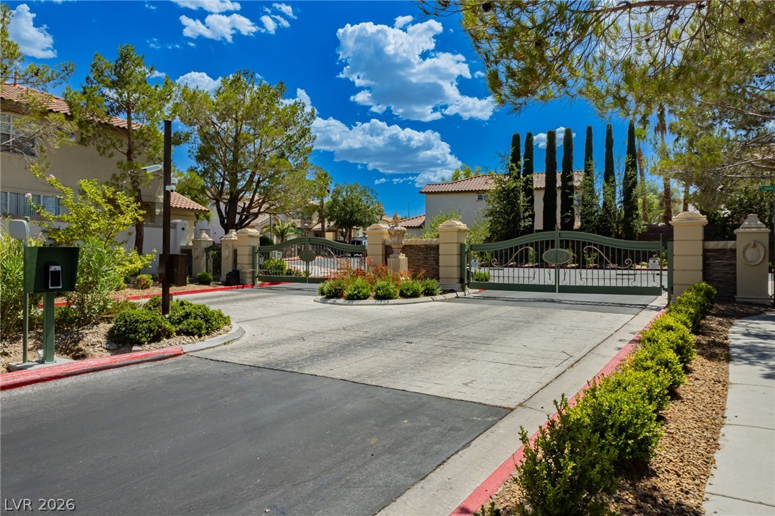 1100 Milpas Lane Property Photo 44