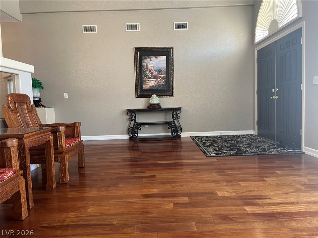 3755 Emerald Bay Circle Property Photo 6