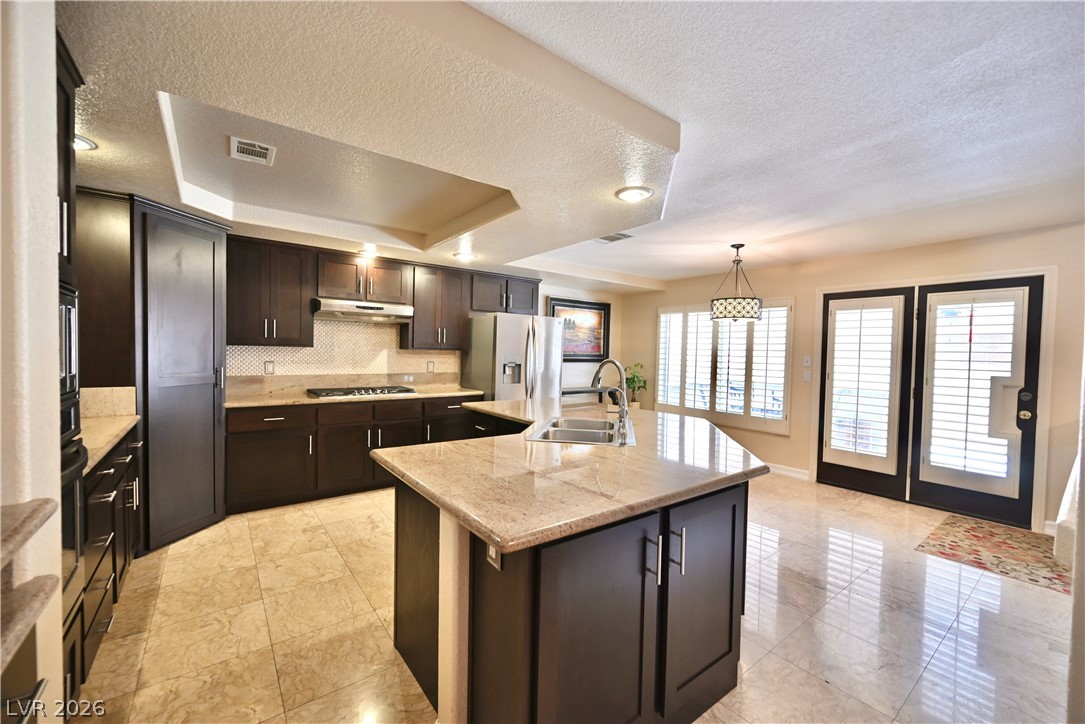 3755 Emerald Bay Circle Property Photo 16