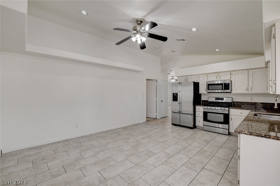 7330 Clearwater Circle Property Photo 13