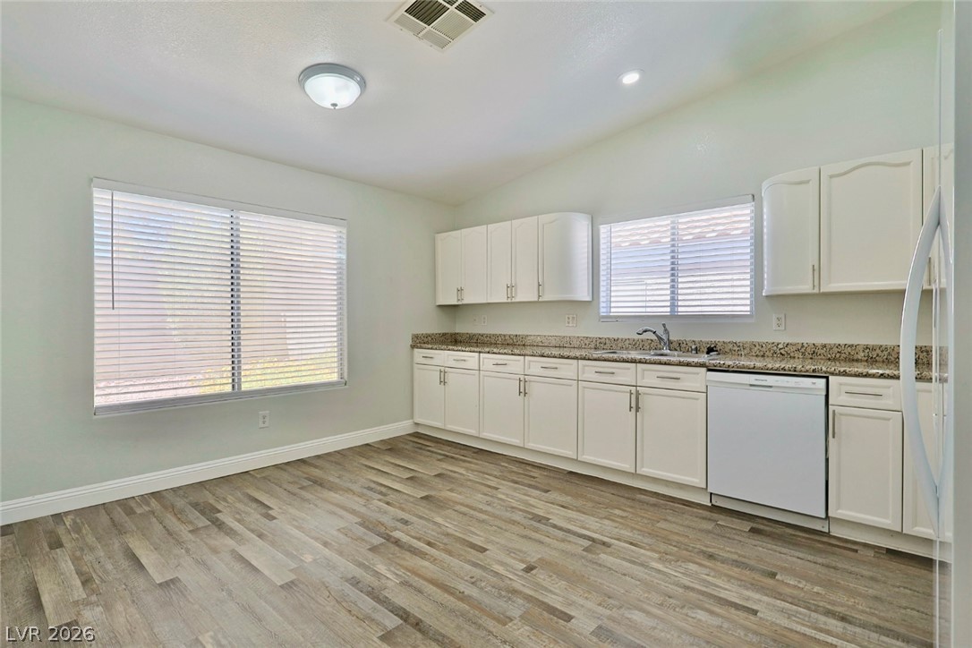 3229 Indian Moon Drive Property Photo 9