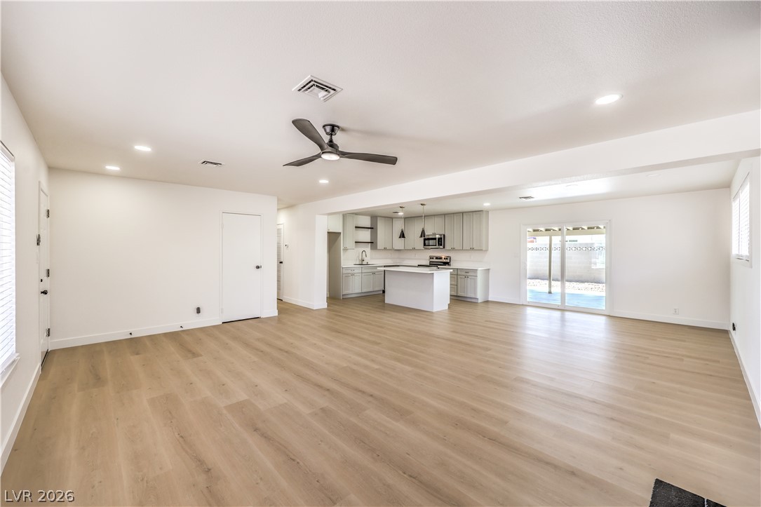 5913 Alta Drive Property Photo 4