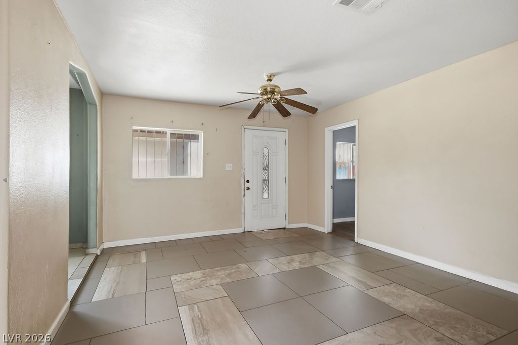 1830 Princeton Street Property Photo 6