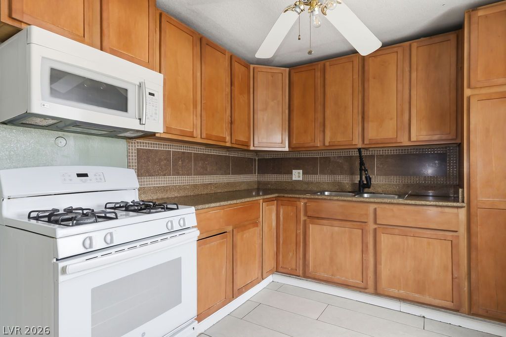 1830 Princeton Street Property Photo 7