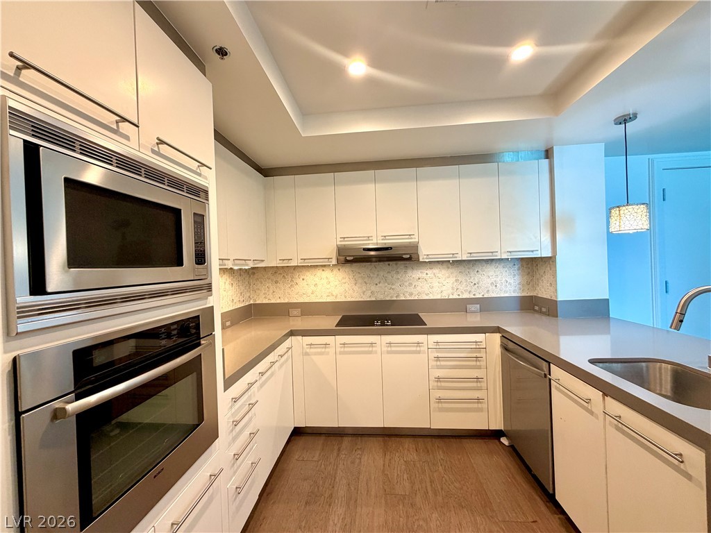 2700 Las Vegas Boulevard 3211 Property Photo 7