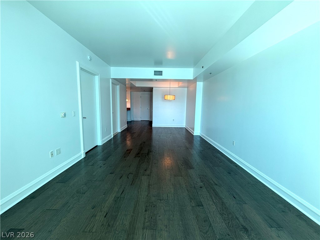 2700 Las Vegas Boulevard 3211 Property Photo 11