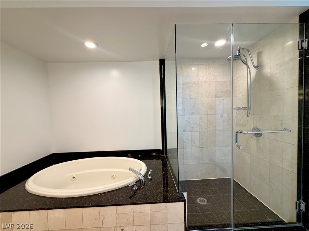 2700 Las Vegas Boulevard 3211 Property Photo 17